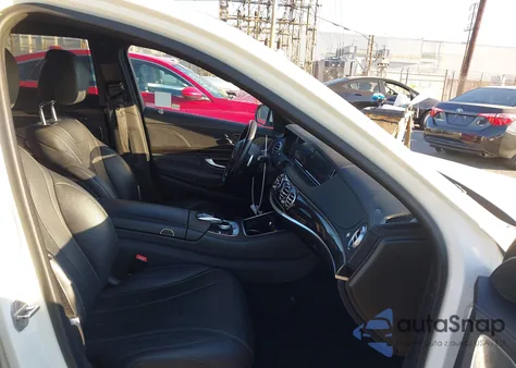 2016 Mercedes-Benz S 550 из США, поврежденный, VIN WDDUG8CB4GA240395